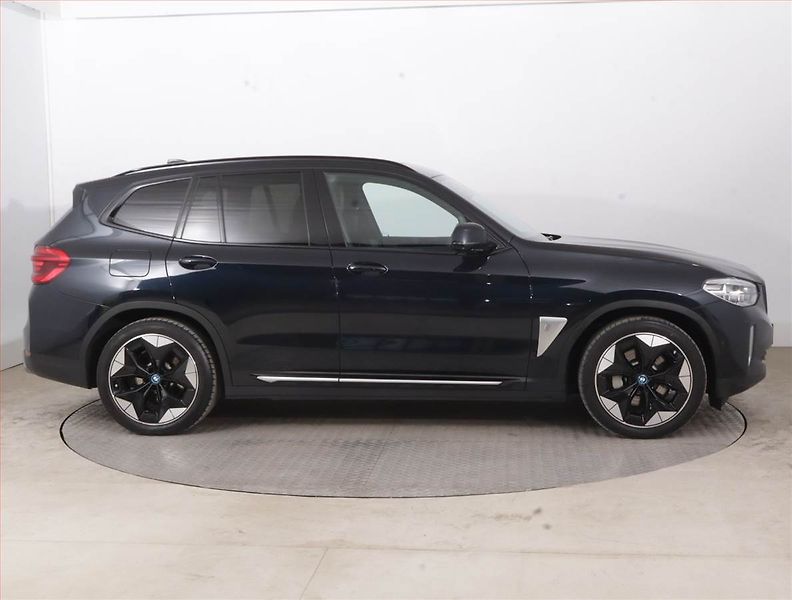 BMW iX3 (2021) Impressive 80 kWh, SoH 95% - fotka 6 z 21