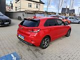 Hyundai i30 1.5DPi 81kW COMFORT 16.000km!! - náhled 7