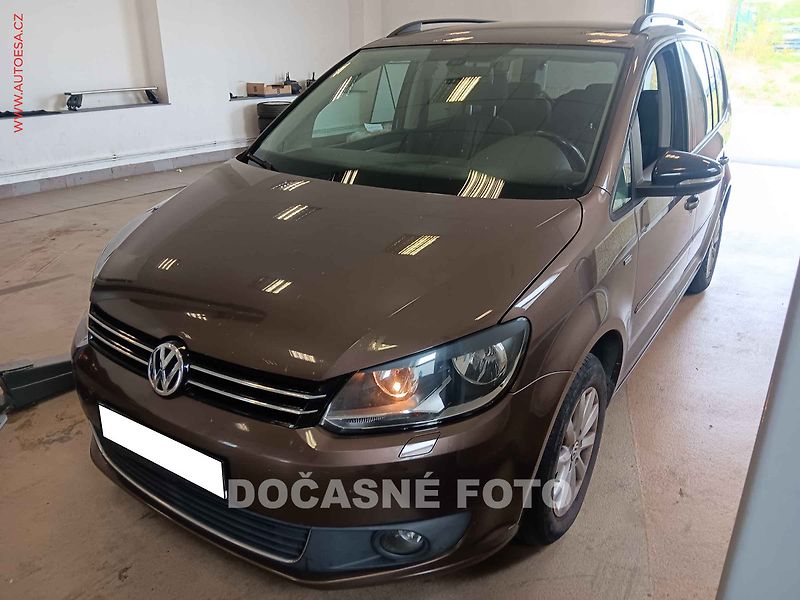 Volkswagen Touran (2012) 1.2TSi - fotka 1 z 3