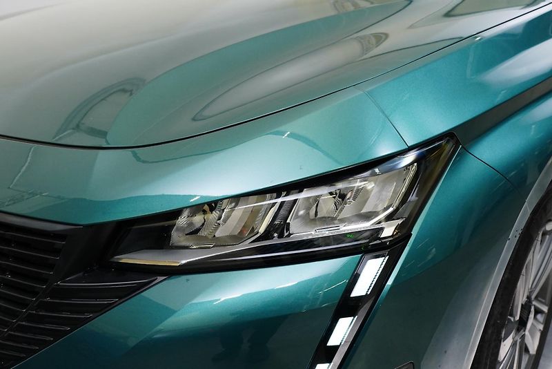 Peugeot 308 - fotka 12 z 25