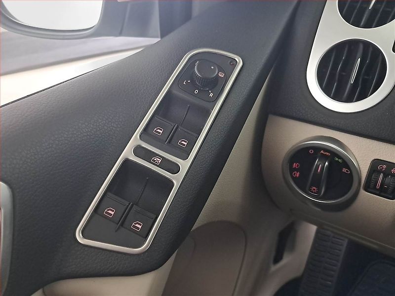 Volkswagen Tiguan (2014) 1.4 TSI, Serv.kniha, Kůže - fotka 15 z 16