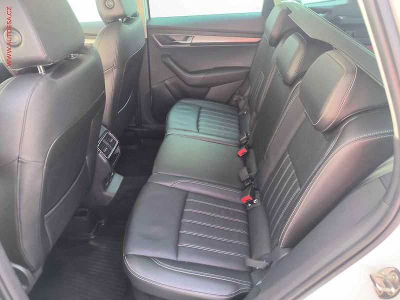 Škoda Karoq (2018) 2.0TDi 4x4, Style, DSG, kůže - fotka 10 z 31