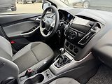Ford Focus (2011) 1.6i Ti-VCT Klima Winter Paket - náhled 16