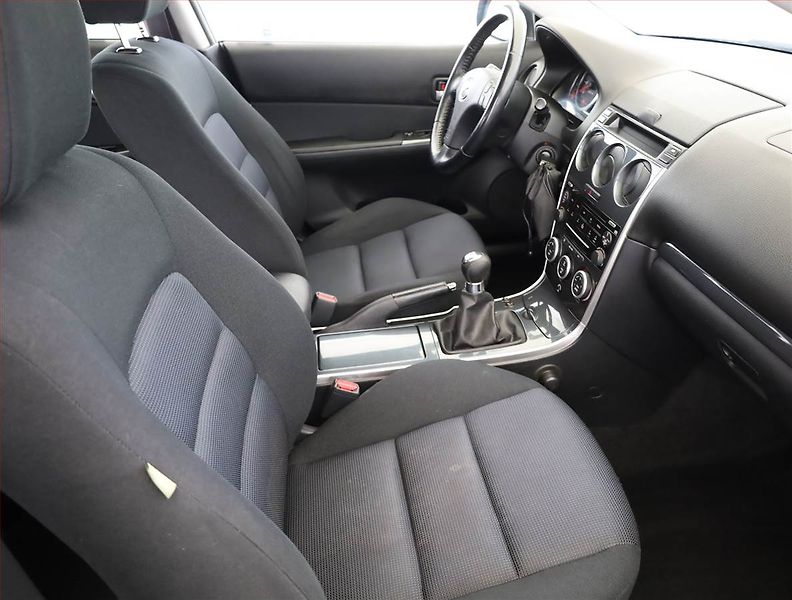 Mazda 6 (2007) 2.0, nová STK, Tažné - fotka 7 z 18