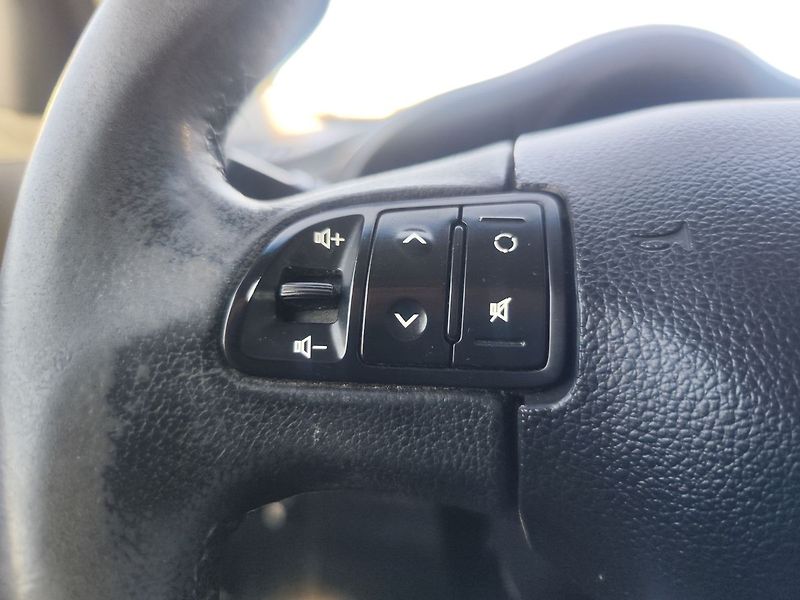 Kia Sportage 2.0 CRDi/100kW 4x4 ČR - fotka 20 z 28