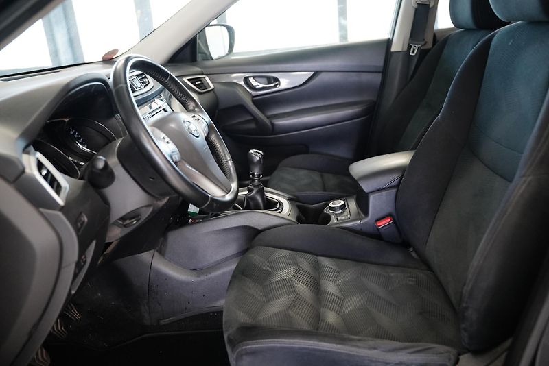 Nissan X-Trail - fotka 11 z 24
