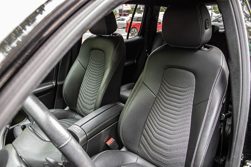 Mercedes-Benz GLB - fotka 10 z 37