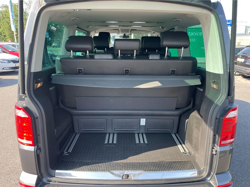 Volkswagen Multivan 2.0 TDi 4-Motion DSG 7st. High - fotka 14 z 26