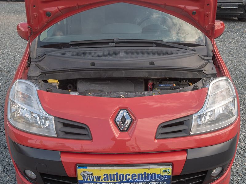 Renault Modus (2008) 1.2i 55KW – PO ROZVODECH - fotka 33 z 38