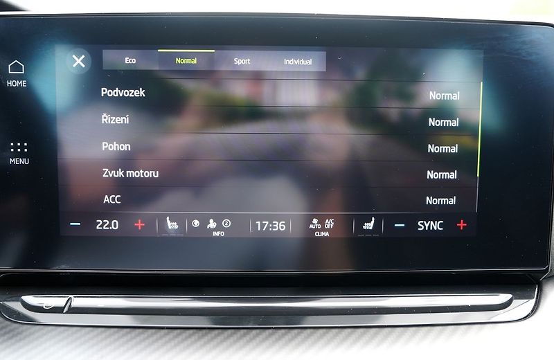 Škoda Octavia RS 2.0 TDI 4x4/147kW/DSG/ČR - fotka 42 z 45