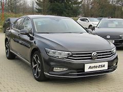 Volkswagen Passat (2020) 1.5 TSi, 2.maj,ČR, Elegance - fotografie inzerátu