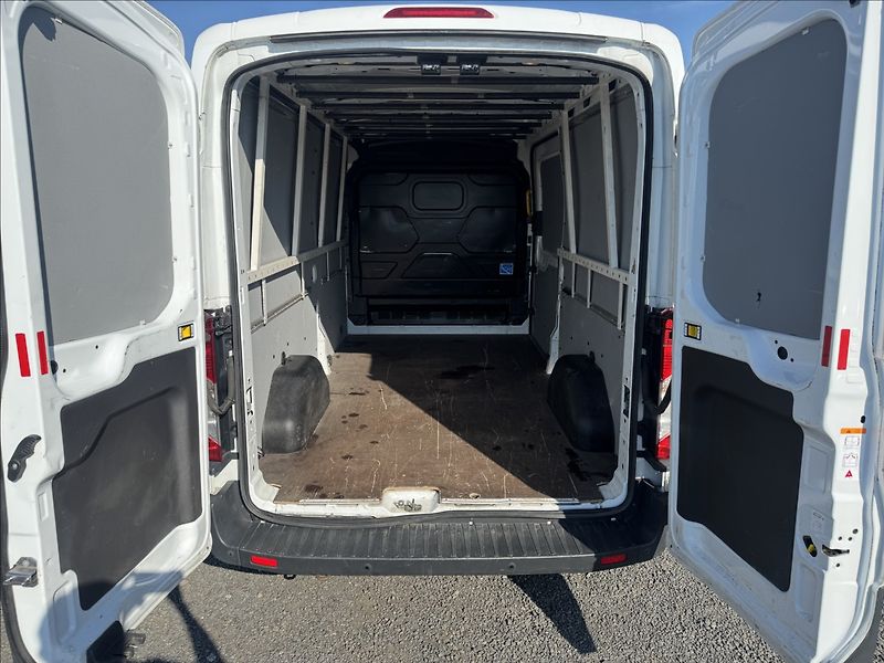 Ford Transit 2,0 125kW DPH LED KLIMA KAMERA - fotka 33 z 36