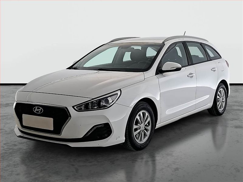 Hyundai i30 (2018) 1.6 CRDi, Park. senzory - fotka 2 z 18
