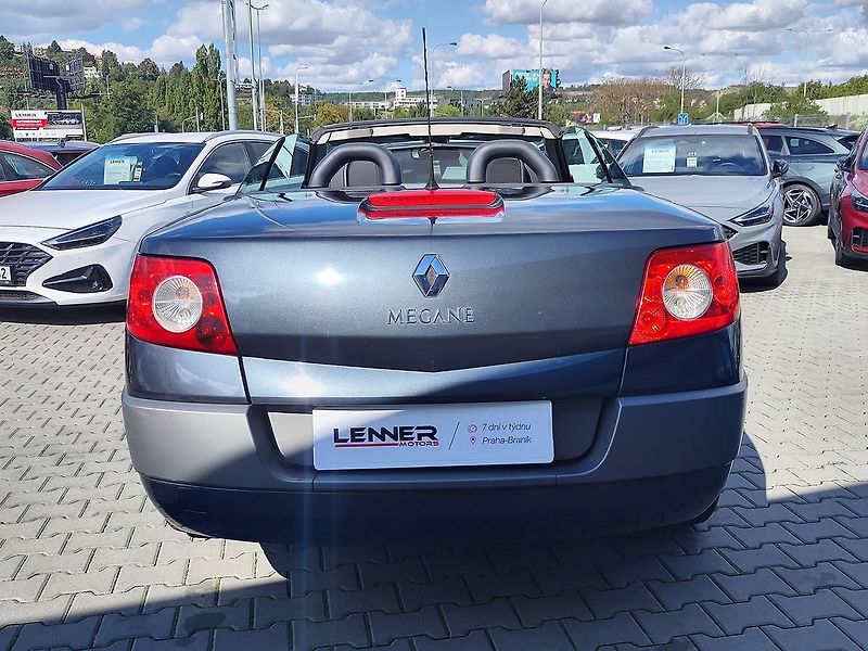 Renault Mégane 2.0 16V/99kW Cabrio - fotka 11 z 36