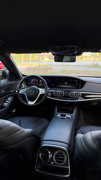 Mercedes-Benz Třídy S (2020) S 350D 3.0 210KW 4MATIC LONG 2 - fotka 6 z 11
