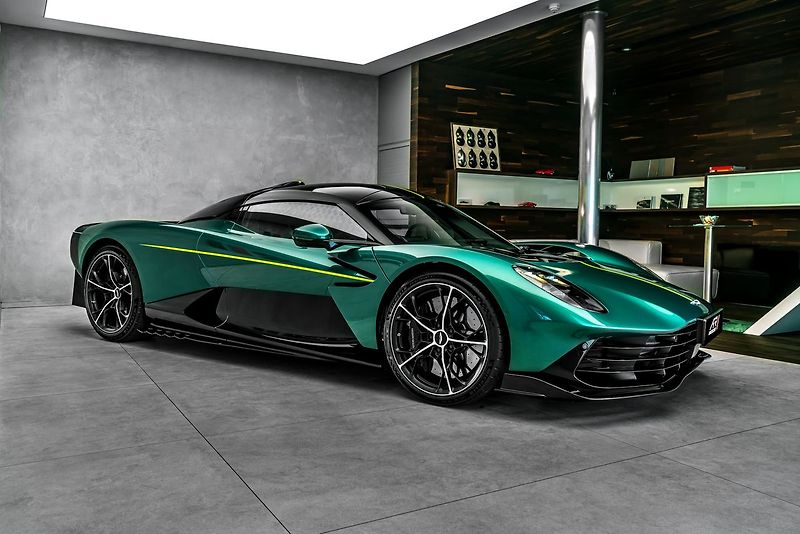 Aston Martin Valhalla - fotka 4 z 25