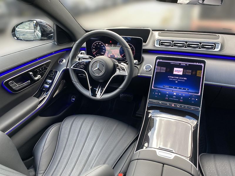 Mercedes-Benz Třídy S S 350d 4MATIC LONG - fotka 10 z 25
