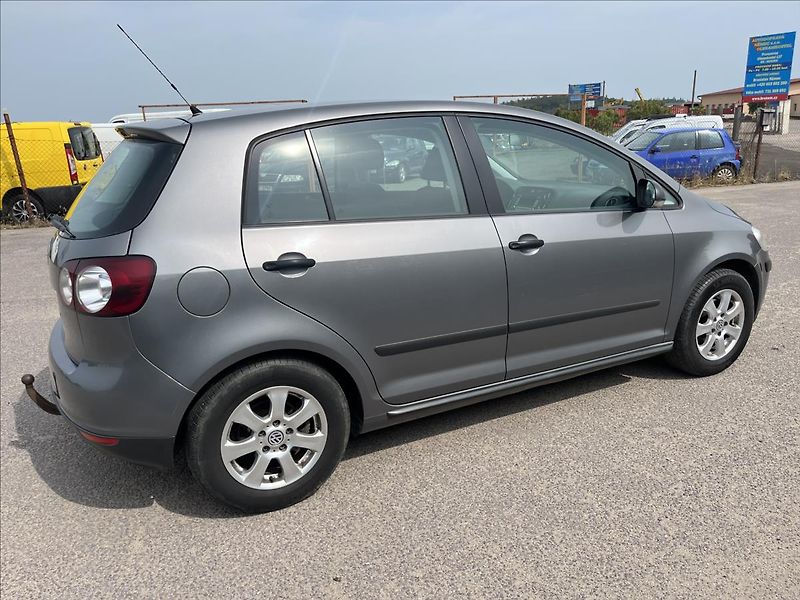 Volkswagen Golf Plus 1.4 i ROZVODY 2x KOLA STK 1/28 - fotka 5 z 36