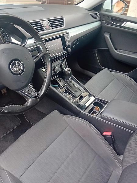Škoda Superb 1.4 TSI DSG - fotka 4 z 8