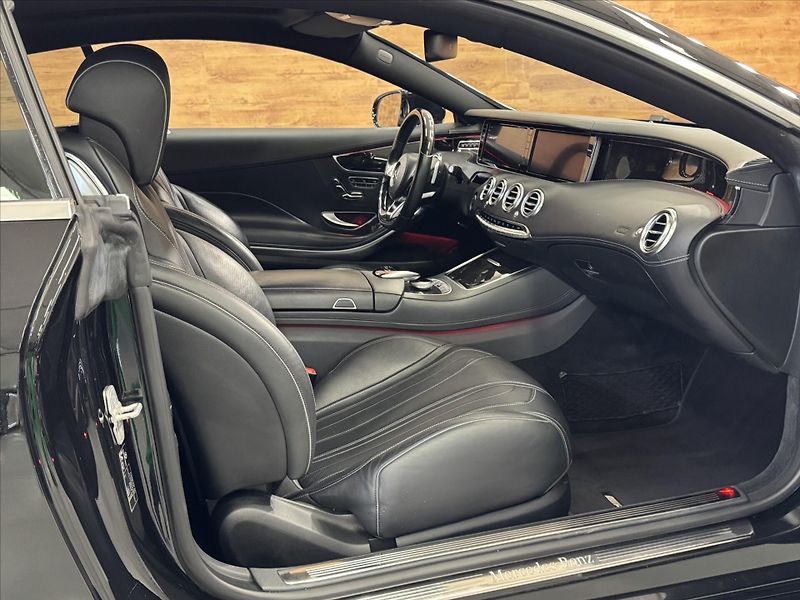 Mercedes-Benz Třídy S 500 4M AMG MASÁŽE ILS - fotka 19 z 23