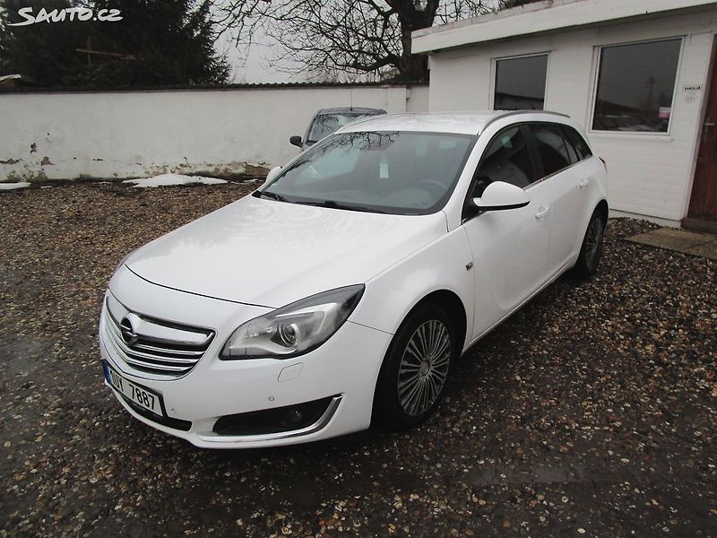 Opel Insignia 2,0D-120KW-NOVÁ STK+OLEJ - fotka 3 z 27