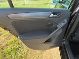 Volkswagen Golf (2011) VI 1,4i16V STYLE 1 MAJITEL - náhled 34