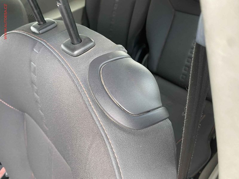 Renault Twingo (2008) 1.2i, 1.maj,ČR, STK 7/28 - fotka 11 z 11