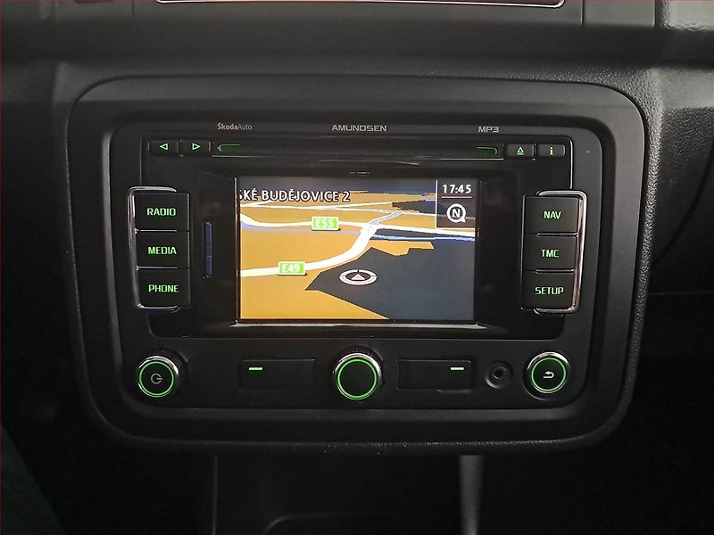 Škoda Fabia (2010) Elegance 1.2 TSI, Serv.kniha - fotka 13 z 19