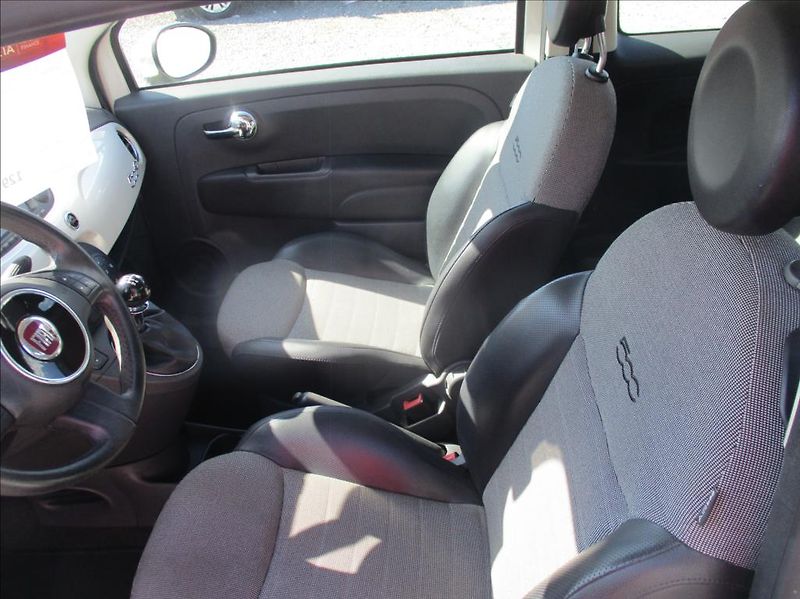 Fiat 500C 1,2 i, aut.klima,servis,Cabrio - fotka 11 z 27