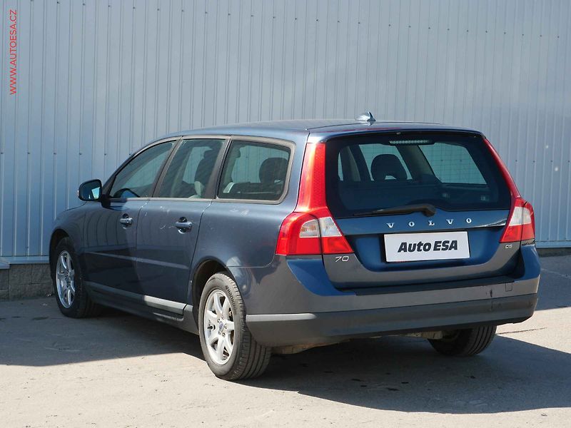 Volvo V70 (2008) 2.4 D5, AC, temp - fotka 6 z 14