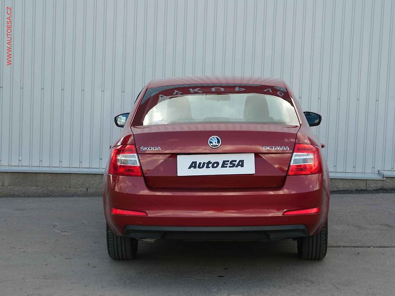 Škoda Octavia (2016) 1.4 TSi, ČR, Style, DSG - fotka 5 z 22