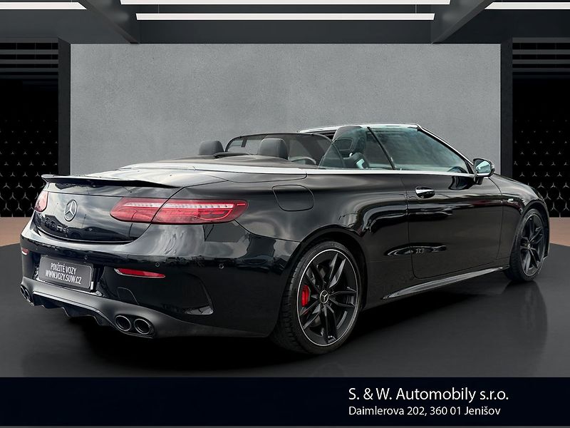 Mercedes-Benz Třídy E E 53 AMG Cabrio - fotka 5 z 44