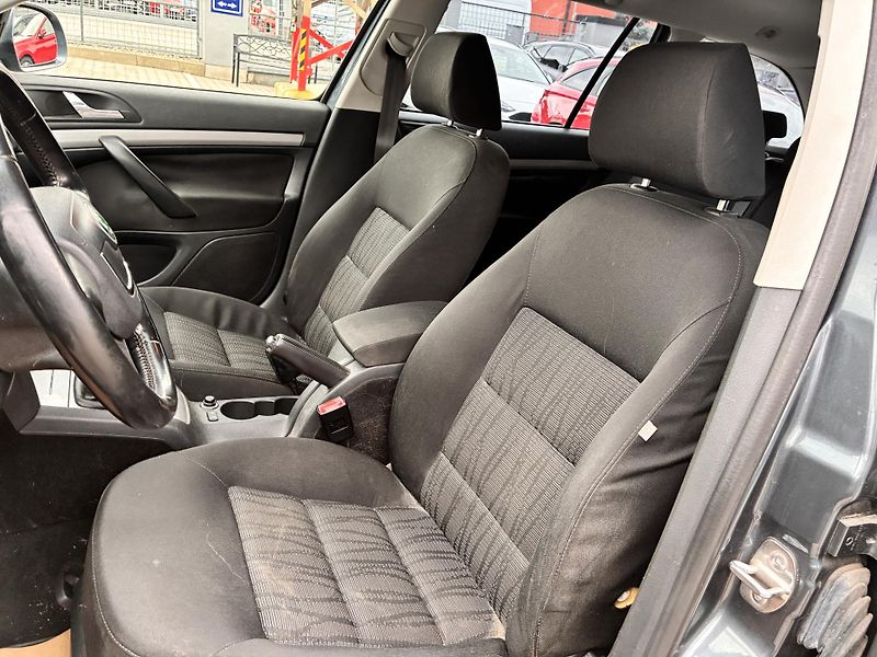 Škoda Octavia Kombi 1.8TSi 118kW 4x4 TAŽNÉ   - fotka 10 z 14