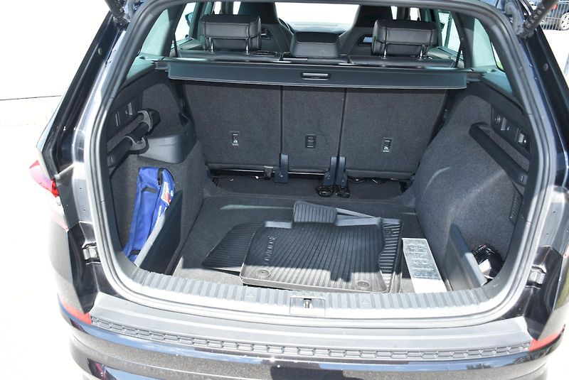 Škoda Kodiaq (2024) Sportline Plus 2.0 TDI 147kW 4 - fotka 29 z 35