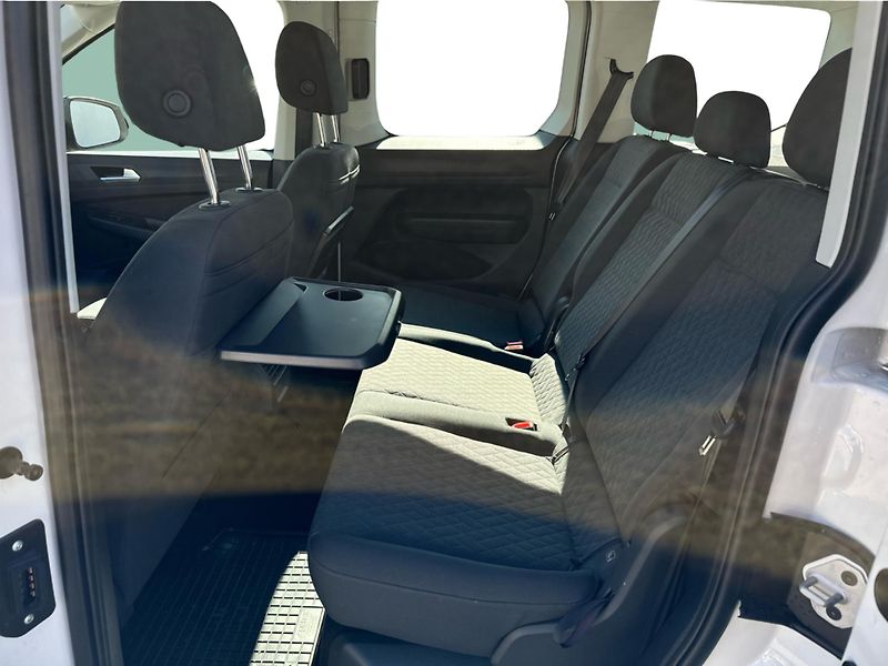 Volkswagen Caddy Life 2,0 TDI 75KW - fotka 12 z 21