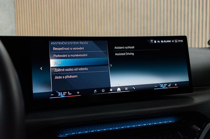 BMW Řada 3 320d xD ///M*TAŽNÉ*ZÁRUKA 2/28 - fotka 39 z 49