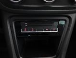 Volkswagen Sharan (2014) 2.0 TDI, 7 míst, Navi - náhled 11