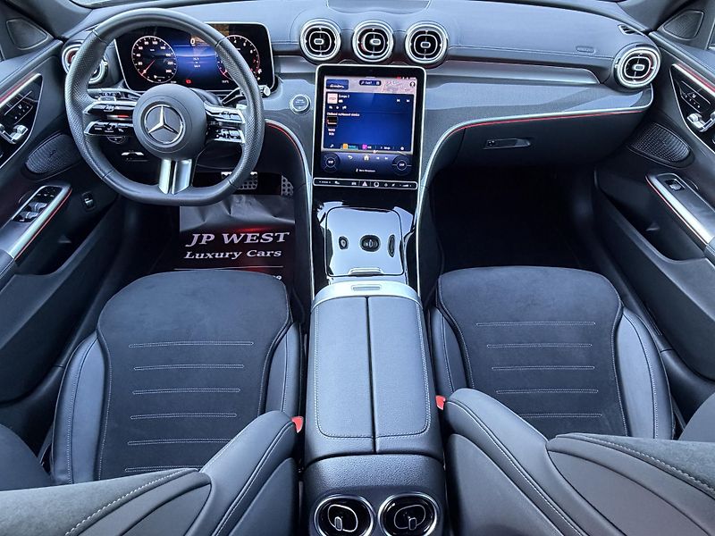 Mercedes-Benz Třídy C (2025) 300T 4Matic AMG Distronic 360° - fotka 21 z 41