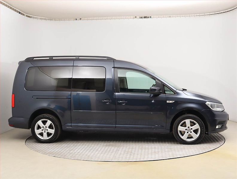Volkswagen Caddy (2017) Maxi Comfortline 2.0 TDI - fotka 6 z 21