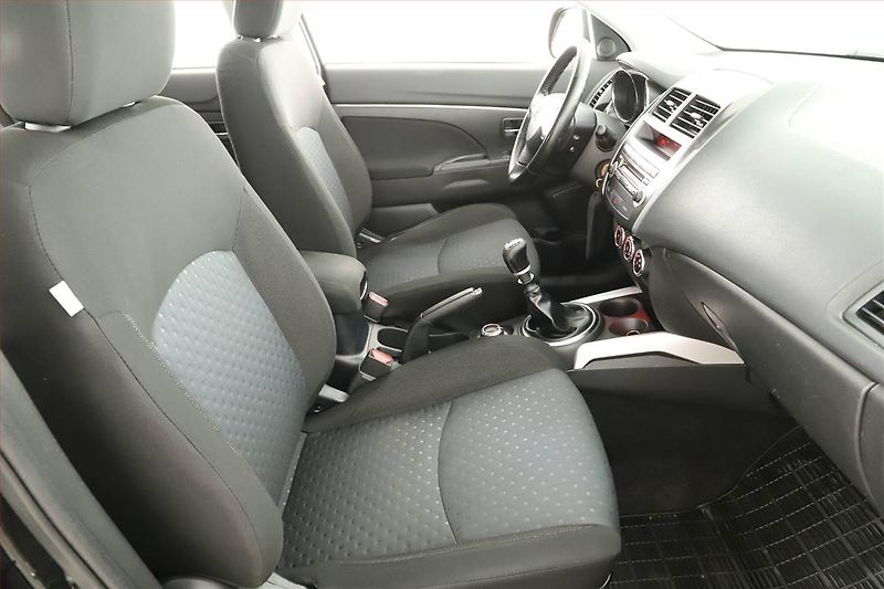 Mitsubishi ASX (2012) 1.8 DI-D MIVEC, 4X4, Tempomat - fotka 7 z 17