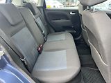 Ford Fiesta 1.3i 51Kw ČR TAŽNÉ KLIMA - náhled 23