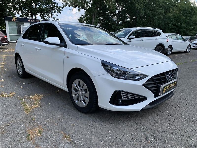Hyundai i30 1,5 i,ČR,SERVISKA,1.MAJ - fotka 3 z 20
