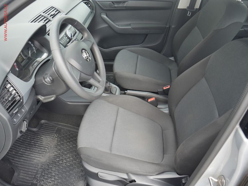 Škoda Fabia (2019) 1.0i, ČR, Active - fotka 9 z 16