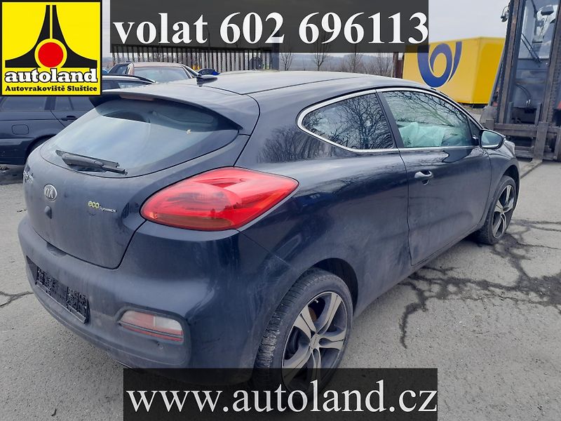 Kia Ceed (2014) VOLAT 602 696113 - fotka 4 z 6