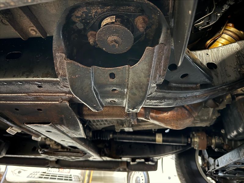 Ford Ranger 3,2 Limited,1maj,man,po servis - fotka 30 z 34