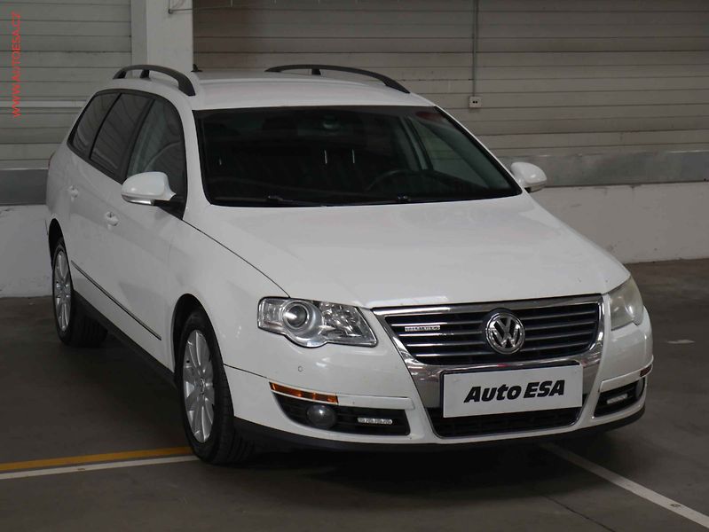 Volkswagen Passat (2008) 1.9TDi, AC, park.čidla - fotografie inzerátu