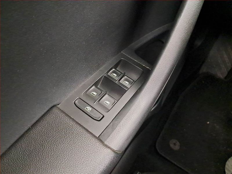 Škoda Octavia (2019) Laurin&Klement 2.0 TDI - fotka 17 z 17
