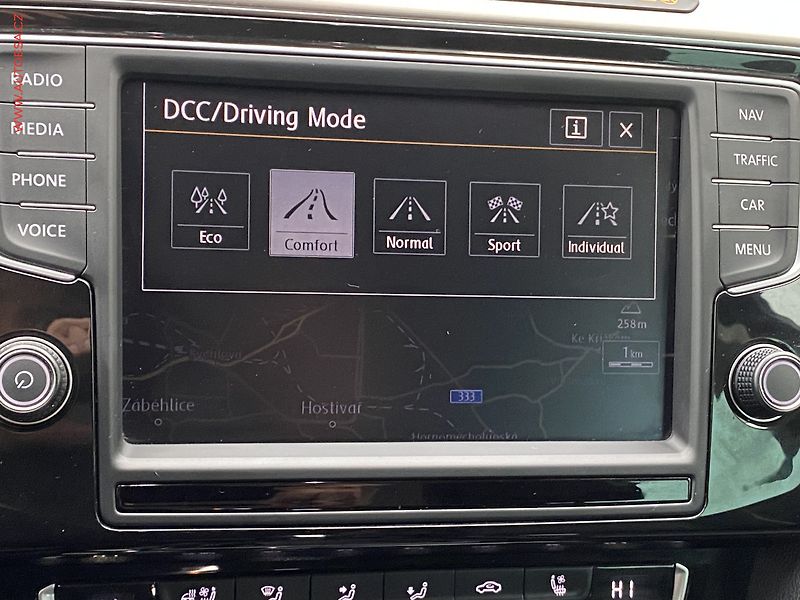 Volkswagen Passat (2016) 2.0BiTDi 4x4, ČR, Highline - fotka 20 z 21