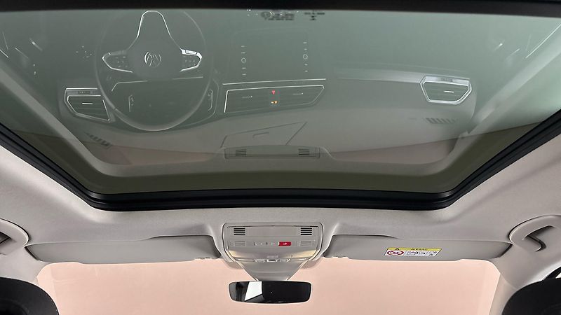 Volkswagen Tiguan Allspace 2.0 TDI DSG Life - fotka 27 z 29