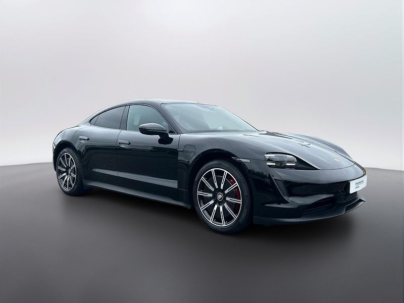 Porsche Taycan (2023) 4S - fotka 4 z 25